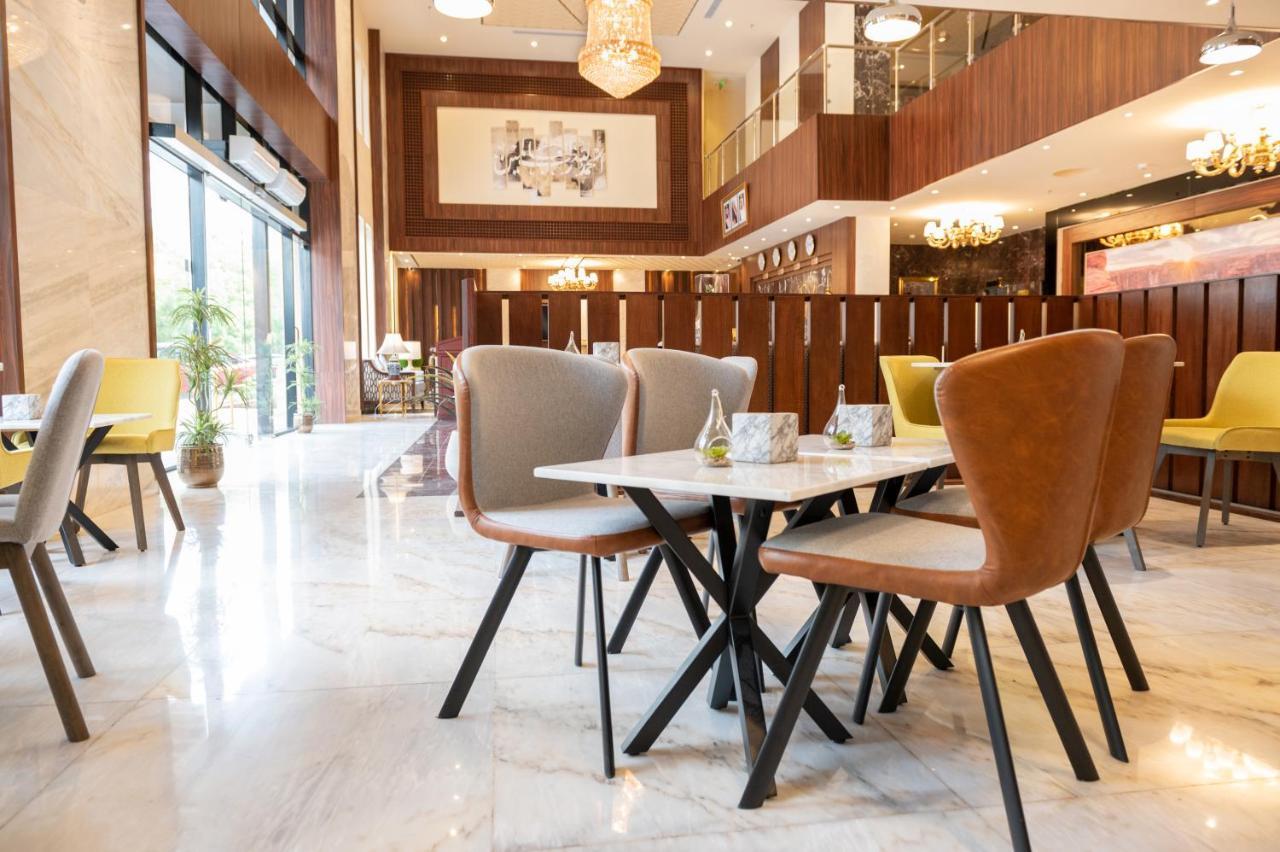 Seasons Park- Mawasim Al Hay At Hotel Jeddah Ngoại thất bức ảnh